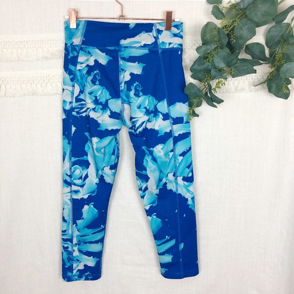 adidas | Blue Palm Leaf Climalite Capri Legging S - Picture 5 of 7